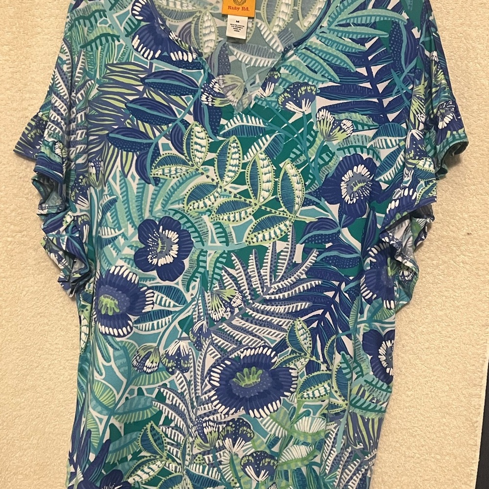 Ruby Rd. Blue and Green Floral Blouse EUC